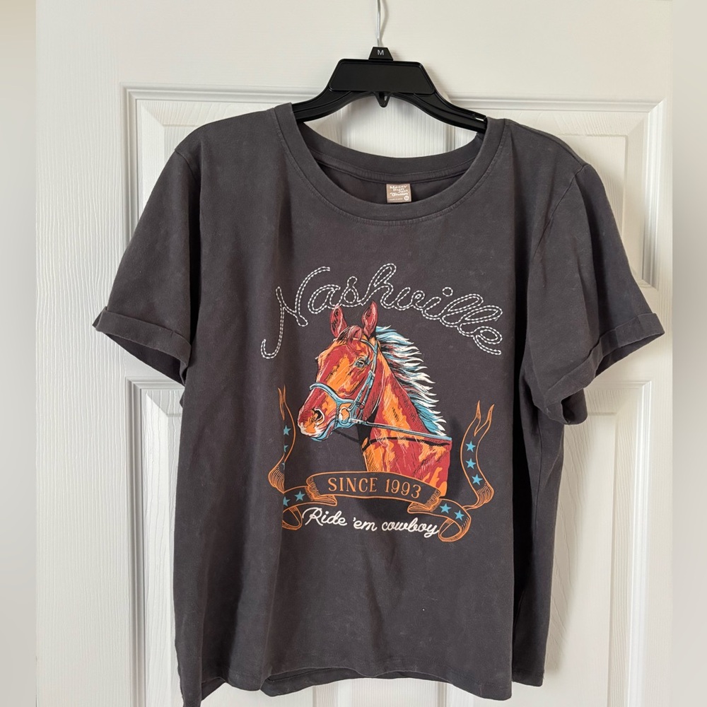 Nashville Graphic Crop Top